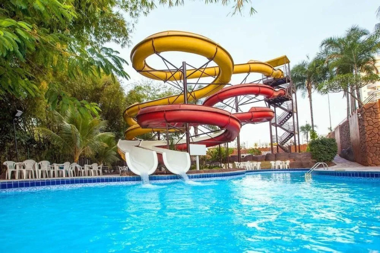 Golden Dolphin Grand Hotel