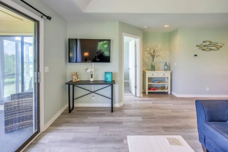 Sunset Beach Golf Condo w/ Pool ~ 2 Mi to Beach!