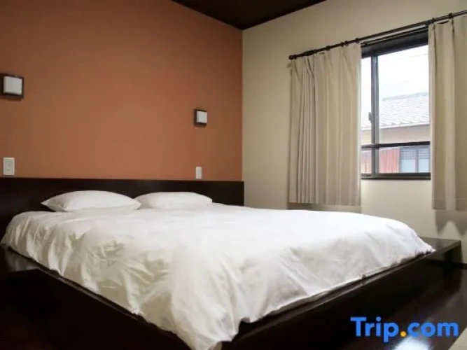 2 Bedrooms Cottage