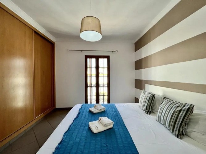 Loulé Central House by Homing