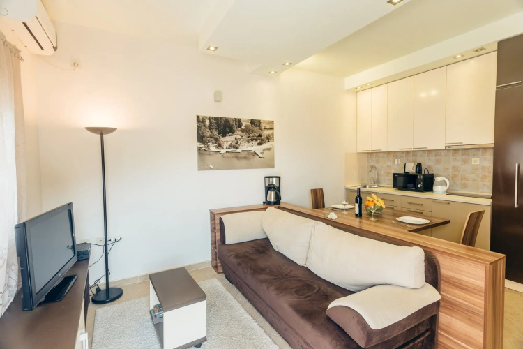 INO Apartments