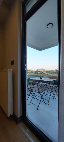 New Flat Large Living Space 2-6 Near By Lara Beach