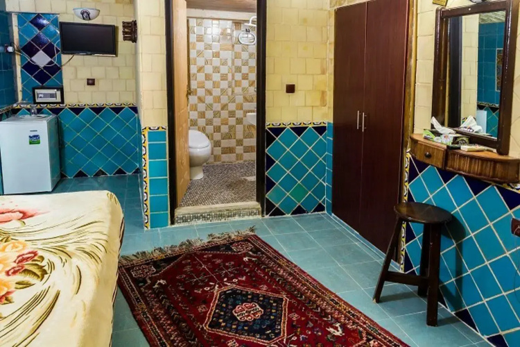 Niayesh Boutique Hotel