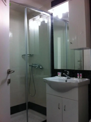 2 Bedrooms Quadruple Apartment with balcony