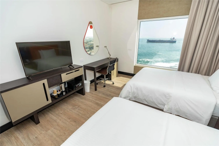 Standard Twin room with ocean view