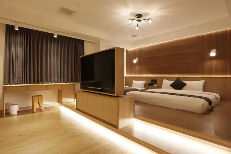 Standard Family room