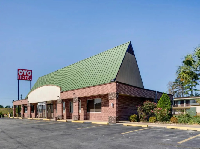 Days Inn Fayetteville/Wade-North of Ft Bragg I-95/Exit 58