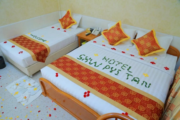 Hotel Shwe Pyi Tan