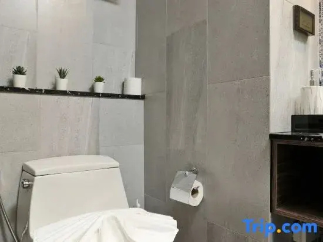 Nice Sea View Apartments, 5 min to Surin beach