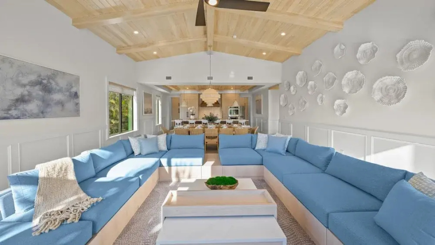 Coastal Canopy in Sarasota