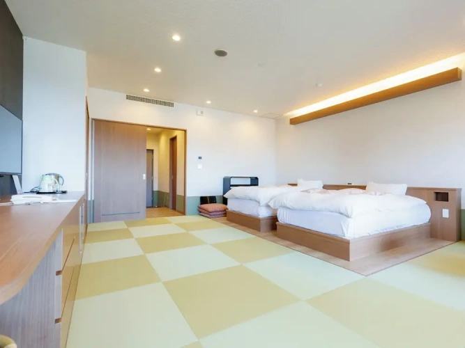Japanese-Western Style East Wing room