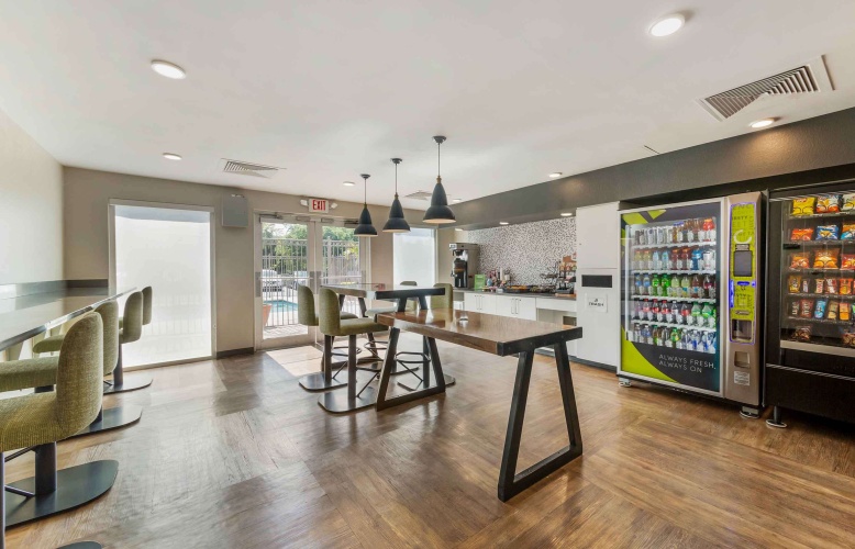 Extended Stay Deluxe Miami-Airport-Doral photo 13