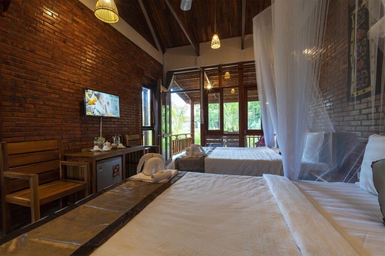 Superior Triple room with balcony