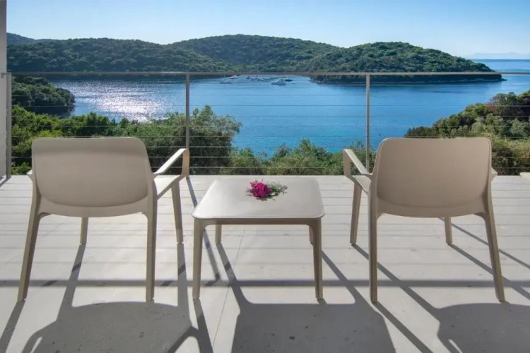 Deluxe Double room with balcony and with sea view