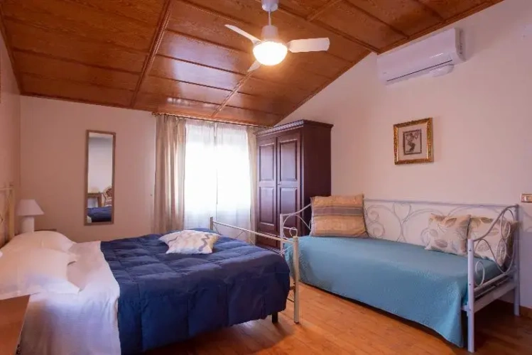 Deluxe Double room with view