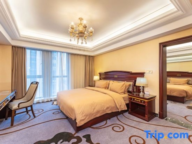 Executive Quadruple Suite