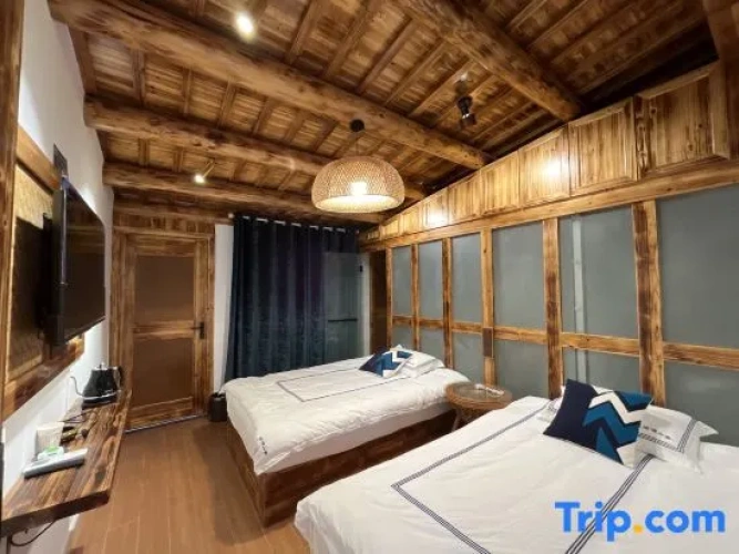 Standard Twin room with balcony and with river view