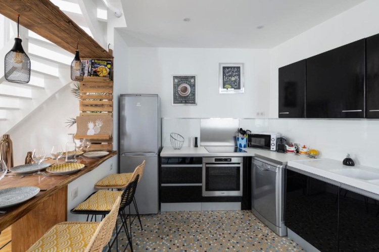 Deluxe Apartment