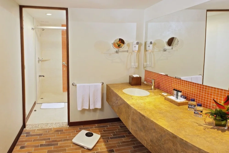 Standard Quadruple room with balcony