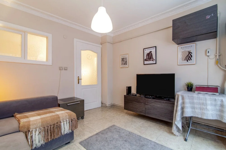 Lovely Flat With Central Location in Sisli
