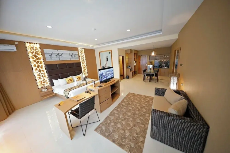 Double Suite