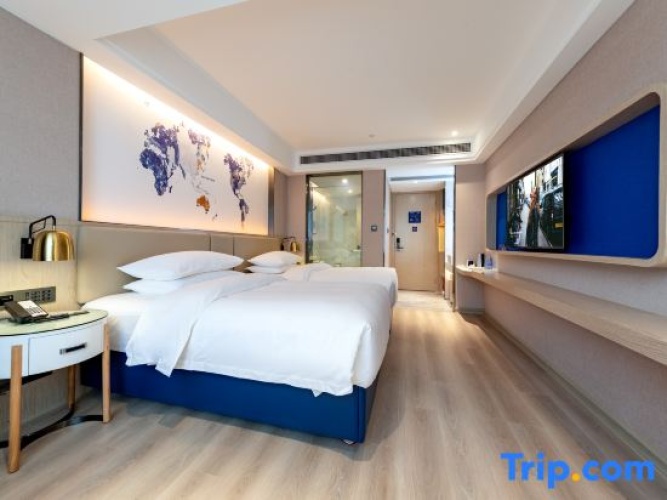 Premier Twin room