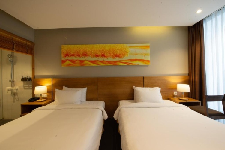 Deluxe Twin room with balcony