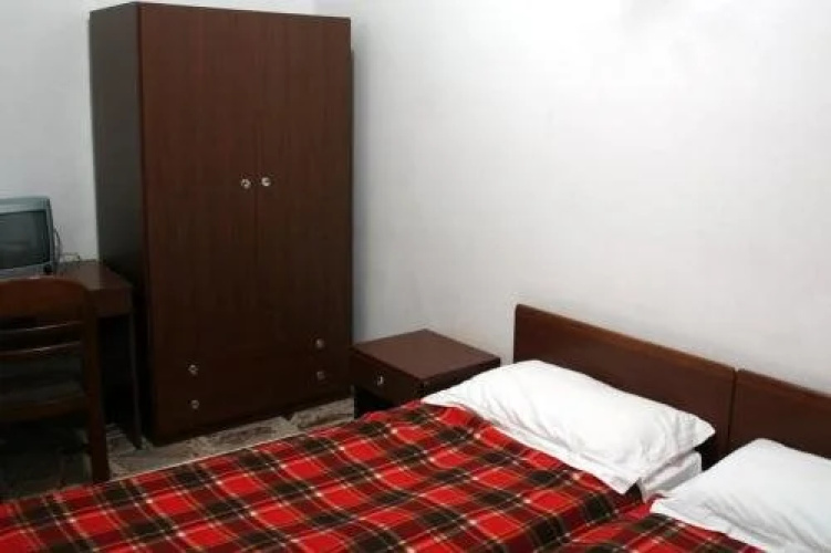 Family Inn