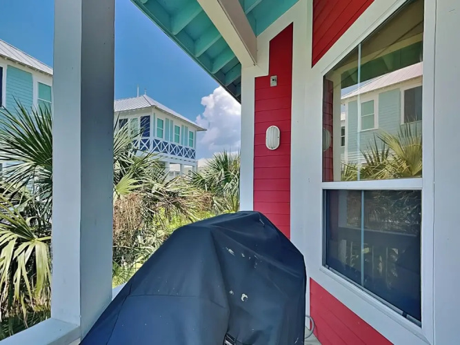 The Beachside Villa by Ryson Vacation Rentals