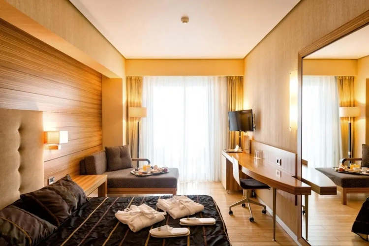 Superior Triple room with balcony