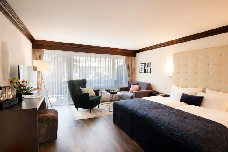 Le Mirabeau Hotel & Spa