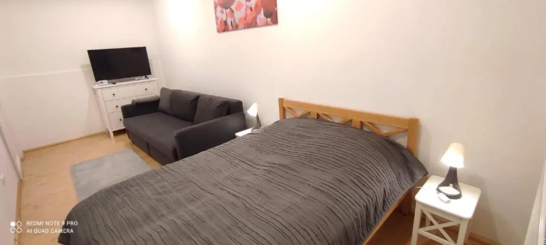 FSQH UNDER Apartman