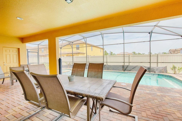 Windsor At Westside 8 - 8 Bed Villa