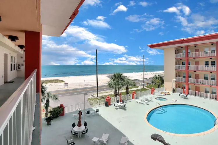 Paradise Shores 310