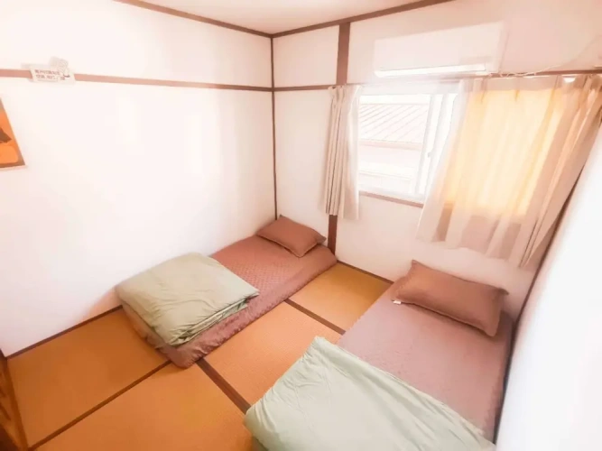 Economy room