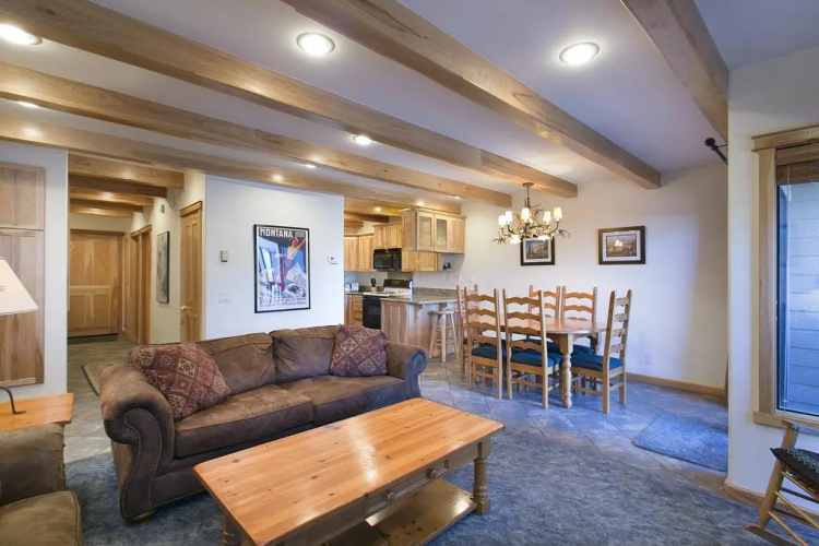 Mammoth Village Properties by 101 Great Escapes
