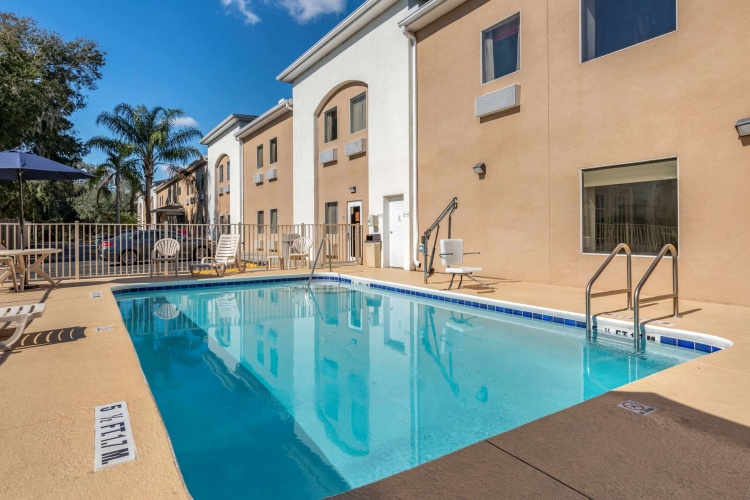 Quality Inn Zephyrhills-Dade City photo 19