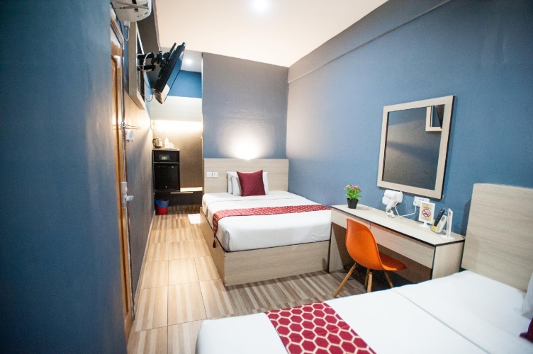 Quadruple Family Suite