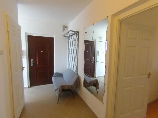 3 Bedrooms Apartment