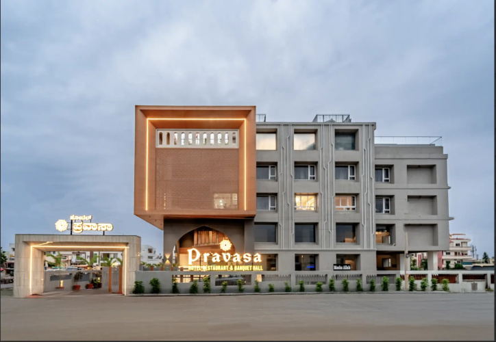 Pravasa Hotel Vijayapura - Vijayapura
