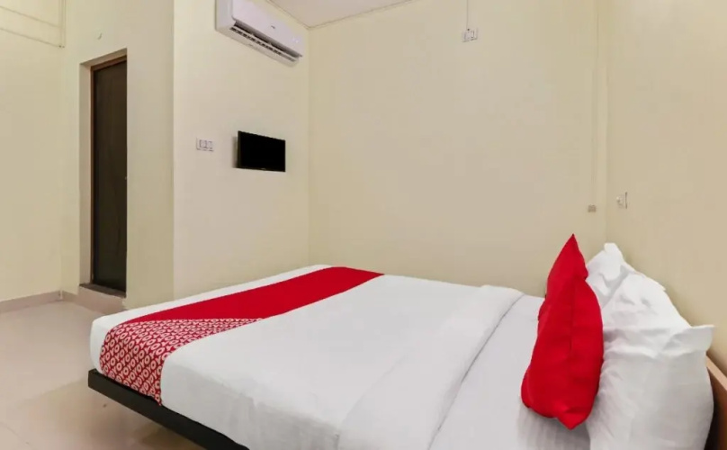 Sri Balaji Castle By OYO Rooms