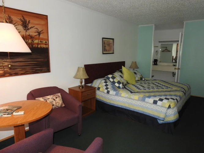 Standard Double Basement room