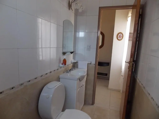 2 Bedrooms Cottage