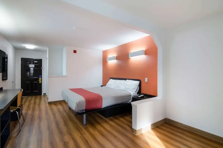 Deluxe Double Suite
