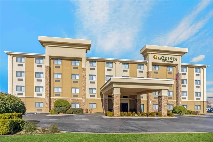 La Quinta Inn & Suites By Wyndham Midwest City - Tinker Afb - Midwest City, OK