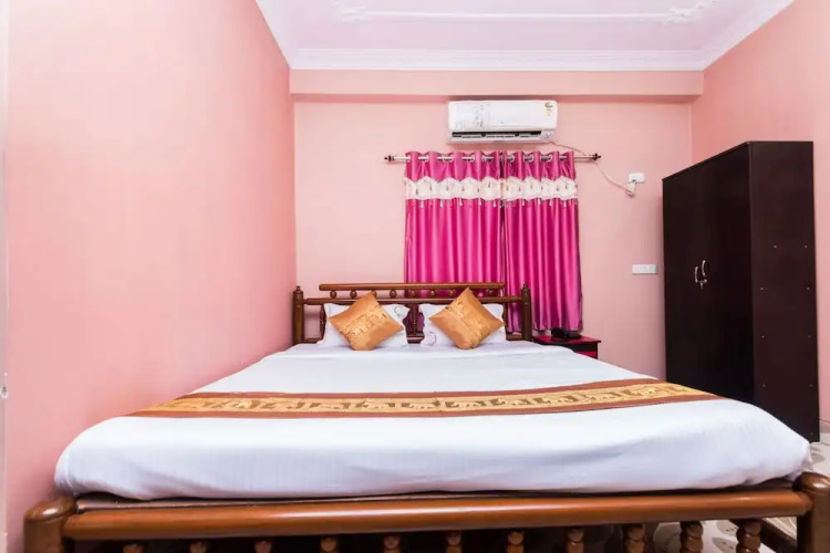 OYO 8970 New Ashoka Hotel