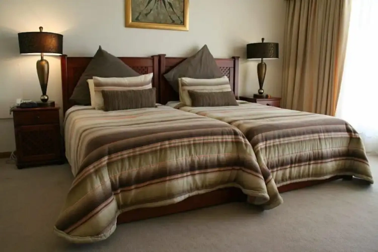 1 Bedroom Comfort room