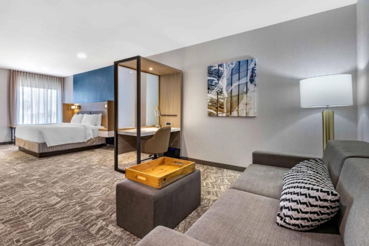 Sextuple Suite