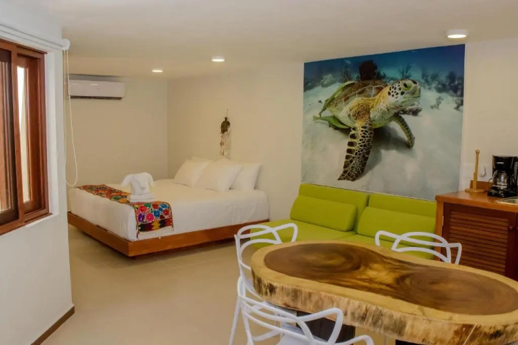 Casa Azul Maya
