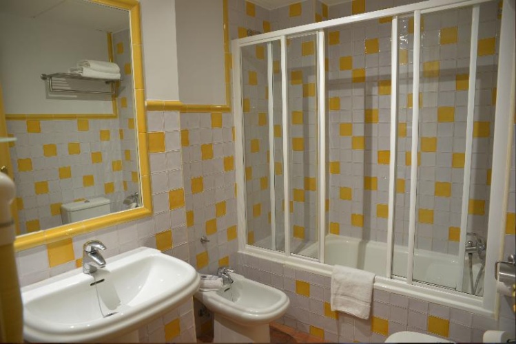 With Lounge room